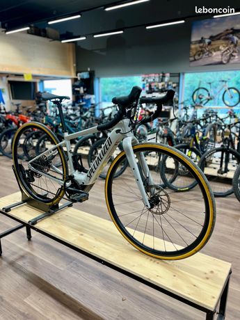 Specialized Turbo Creo 2 Comp E5 – VAE Gravel – Apex Eagle 12V – taille 49